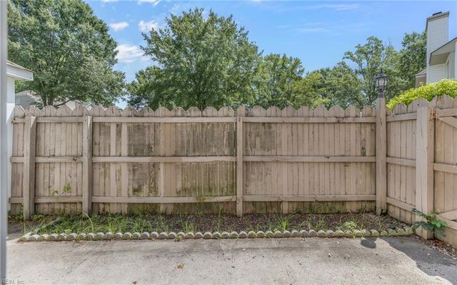 1025 Shelford CT, Virginia Beach, VA 23454