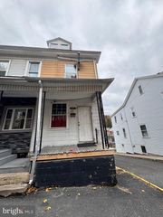 401 W WALNUT ST, Ashland, PA 17921