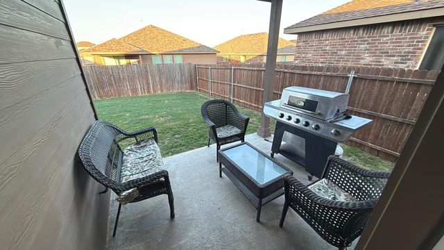 9124 Sycamore Leaf Drive, Fort Worth, TX 76179