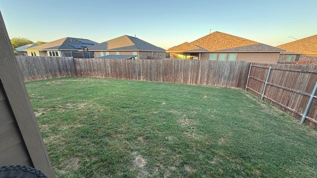 9124 Sycamore Leaf Drive, Fort Worth, TX 76179