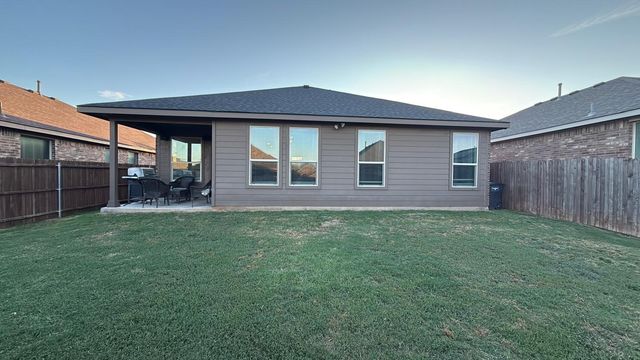 9124 Sycamore Leaf Drive, Fort Worth, TX 76179