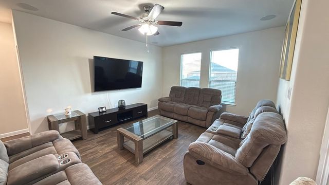 9124 Sycamore Leaf Drive, Fort Worth, TX 76179