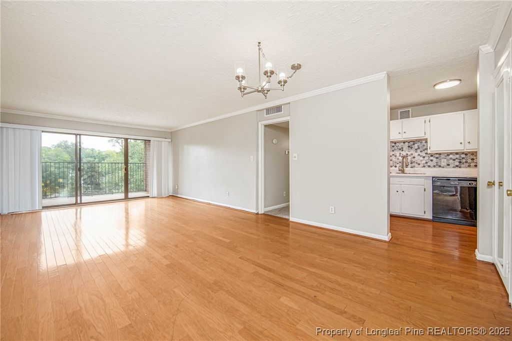 1100 Clarendon Street 408, Fayetteville, NC 28305 — photo 2