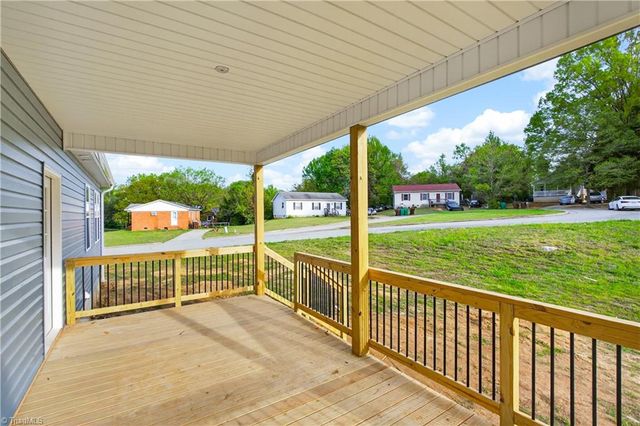 1701 Gavin Drive, High Point, NC 27260