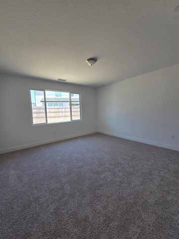 1187 Milestone Road W, Madera, CA 93636