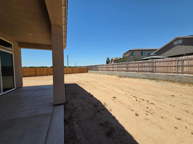 1187 Milestone Road W, Madera, CA 93636
