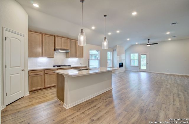 12283 Moon Pool, Schertz, TX 78154