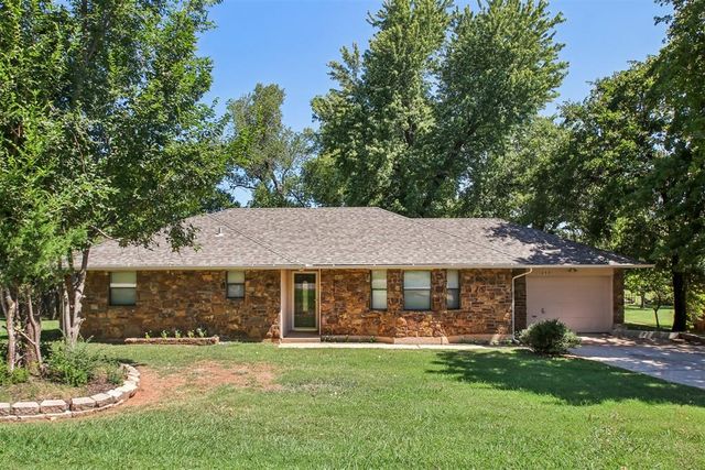 11093 Ione Drive, Choctaw, OK 73020