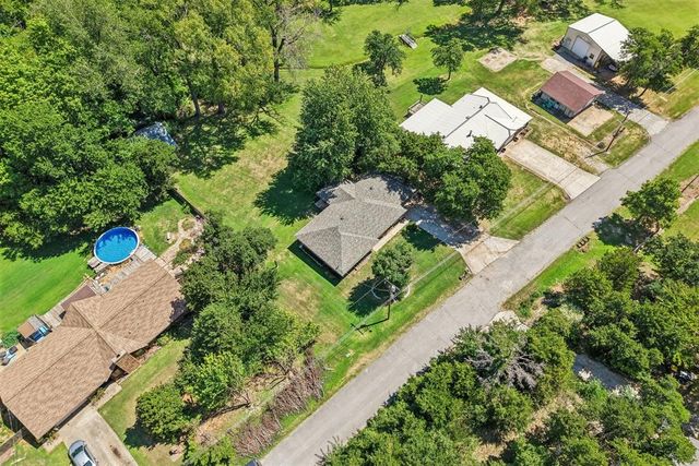 11093 Ione Drive, Choctaw, OK 73020