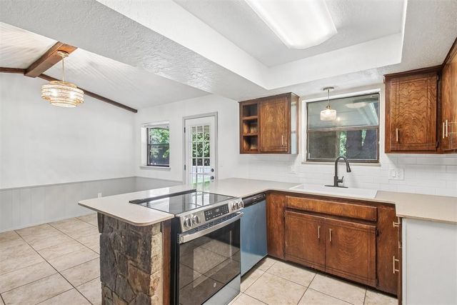 11093 Ione Drive, Choctaw, OK 73020