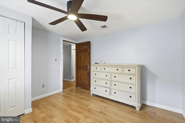404 CEDAR DR, Lanoka Harbor, NJ 08734
