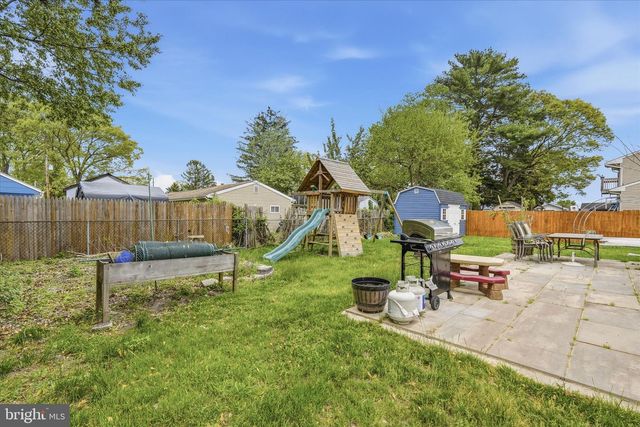 404 CEDAR DR, Lanoka Harbor, NJ 08734