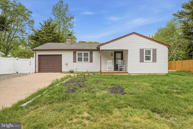 404 CEDAR DR, Lanoka Harbor, NJ 08734