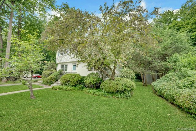 34 Dogwood Drive, Scarsdale, NY 10583