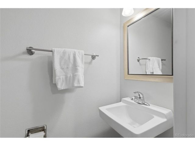 9195 E Lehigh Ave 183, Denver, CO 80237