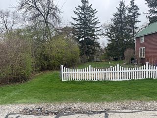 4904 Rose Avenue, Downers Grove, IL 60515