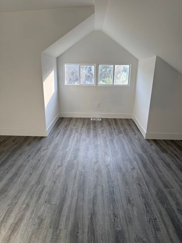 8232 S Calumet Avenue, Chicago, IL 60619