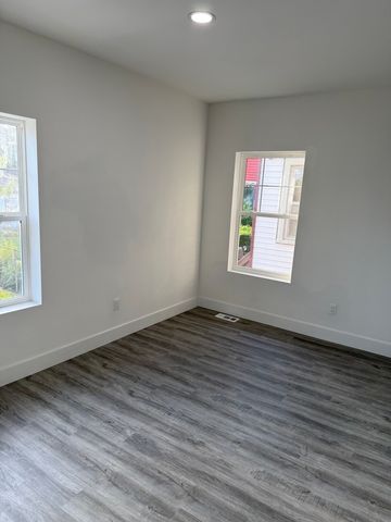 8232 S Calumet Avenue, Chicago, IL 60619
