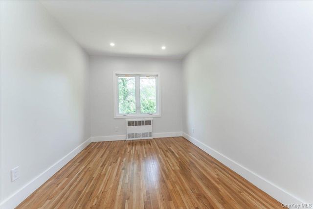 890 Carol Court, Woodmere, NY 11598