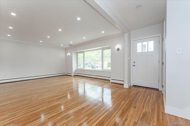 890 Carol Court, Woodmere, NY 11598