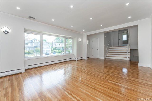 890 Carol Court, Woodmere, NY 11598