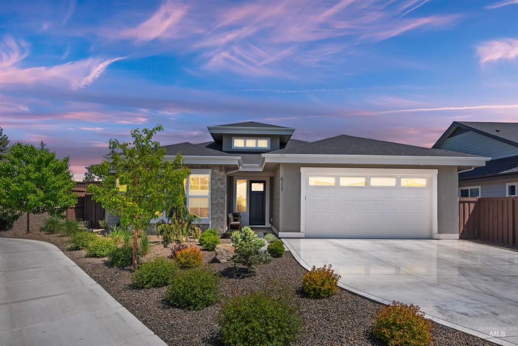 6312 N Vicenza Ln, Meridian, ID 83646