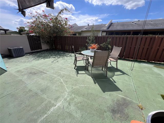 11028 SW 123rd Pl, Miami, FL 33186