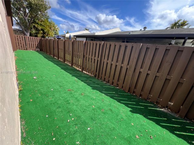 11028 SW 123rd Pl, Miami, FL 33186