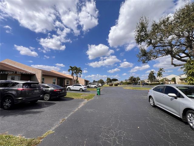 11028 SW 123rd Pl, Miami, FL 33186