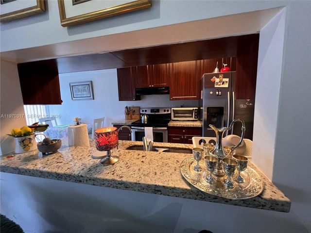 11028 SW 123rd Pl, Miami, FL 33186