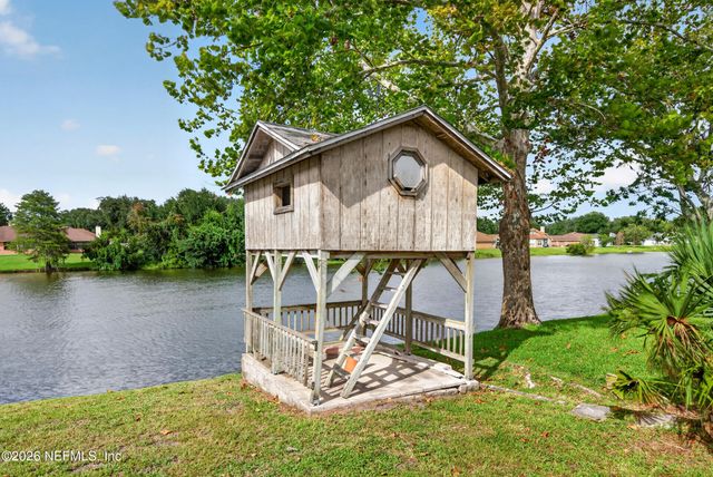 953 TORTOISE Way, Jacksonville, FL 32218