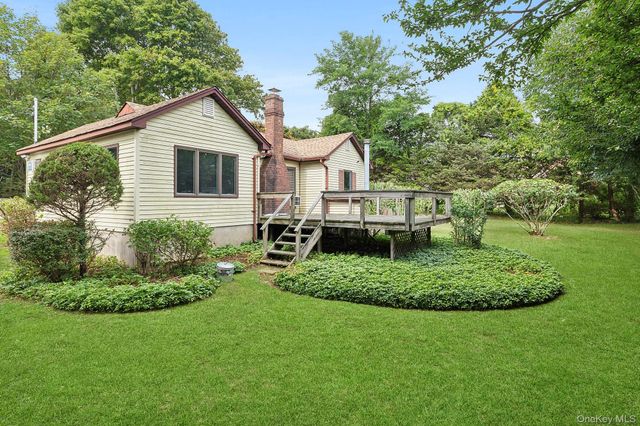 150 Goldin Lane, Southold, NY 11971
