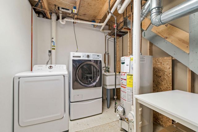 1825 Northbrook Drive, Ann Arbor, MI 48103