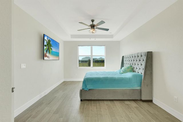 10306 SW Green Turtle Lane, Port St. Lucie, FL 34987