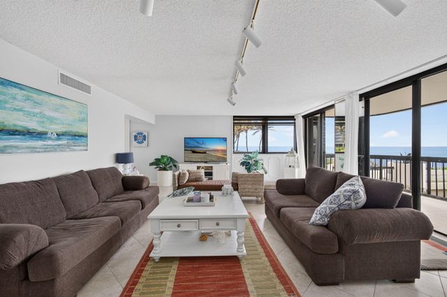 5380 N Ocean Drive 2e, Riviera Beach, FL 33404