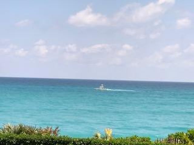 5380 N Ocean Drive 2e, Riviera Beach, FL 33404