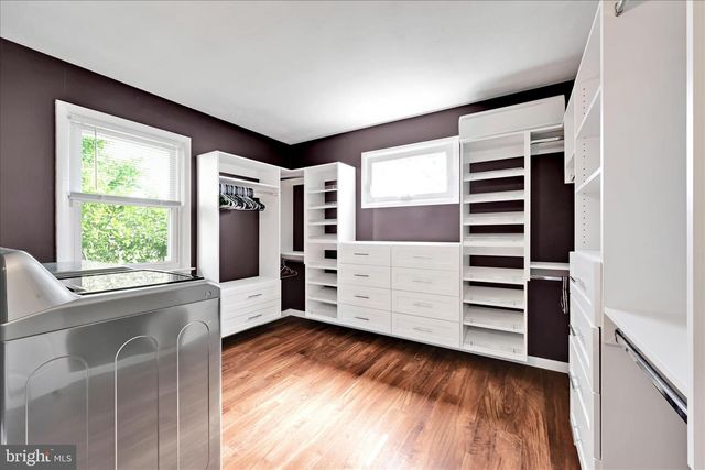 14 W WALNUT ST, Cleona, PA 17042