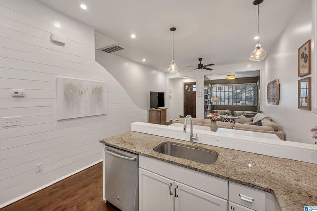 1264 GLADSTONE AVENUE, Birmingham, AL 35213