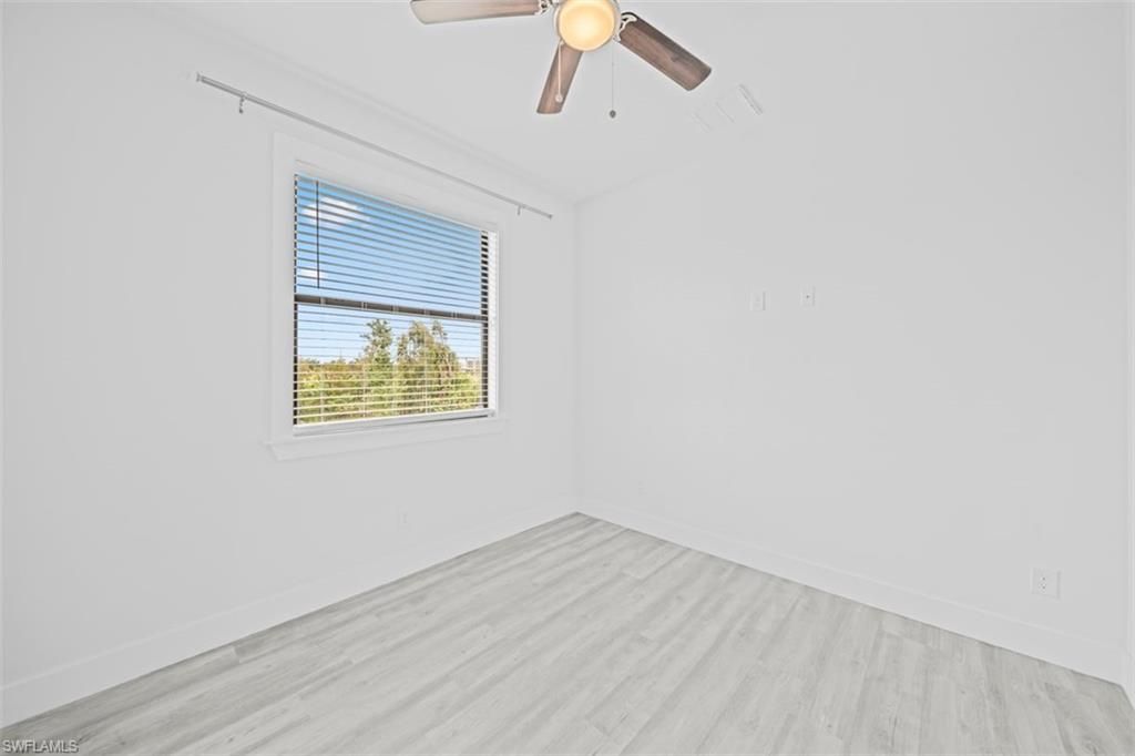 Image 18 of property listing at 1124 SW 4th LN, Cape Coral, FL 33991