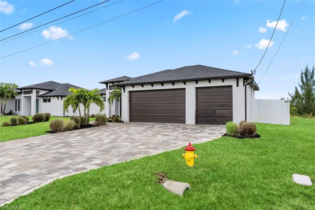 1124 SW 4th LN, CAPE CORAL, FL 33991 — photo 2