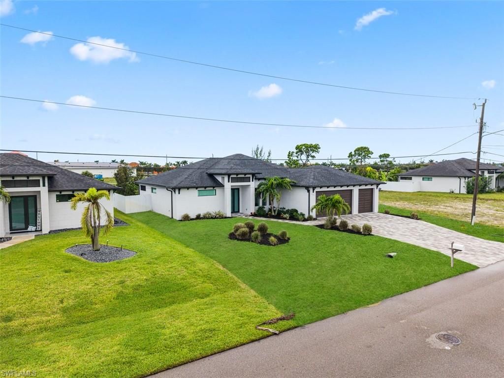 1124 SW 4th LN, CAPE CORAL, FL 33991 — photo 4