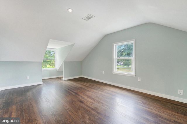 9 PENARTH DR, Wilmington, DE 19803