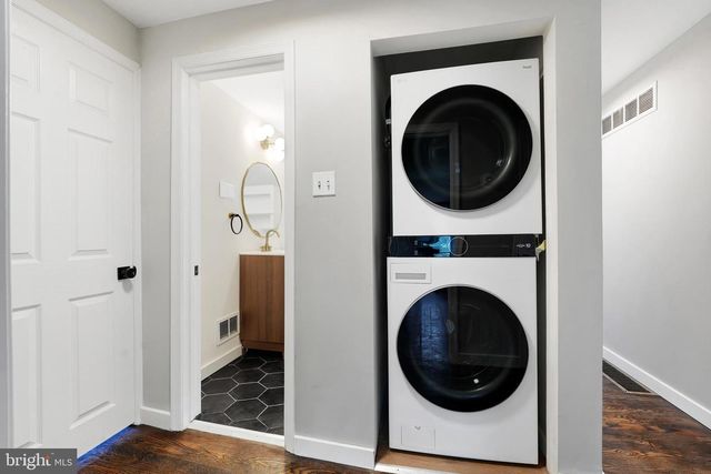 9 PENARTH DR, Wilmington, DE 19803