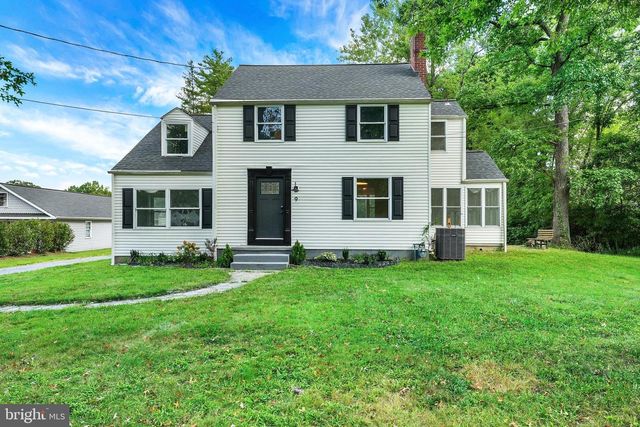 9 PENARTH DR, Wilmington, DE 19803