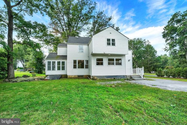 9 PENARTH DR, Wilmington, DE 19803