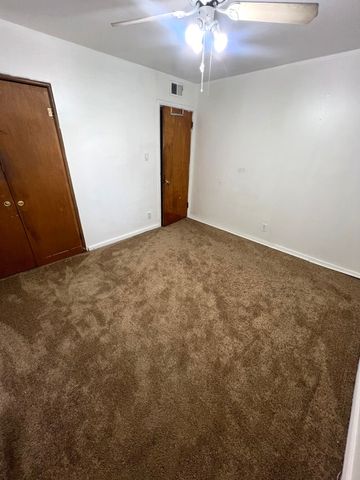 4601 W 82nd Street, Chicago, IL 60652