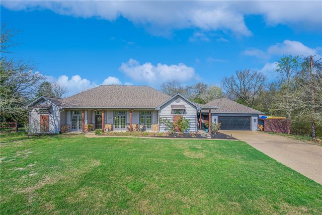 9269 Green Branch Loop, Bryan, TX 77808
