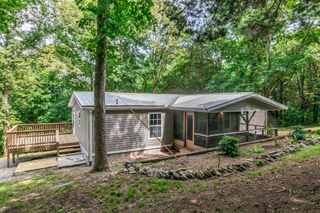 215 Grant Rd, Gordonsville, TN 38563