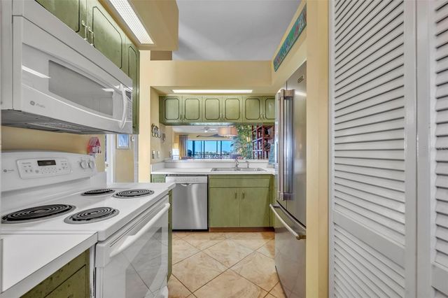 440 BOUCHELLE DRIVE 302, New Smyrna Beach, FL 32169
