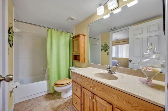 440 BOUCHELLE DRIVE 302, New Smyrna Beach, FL 32169
